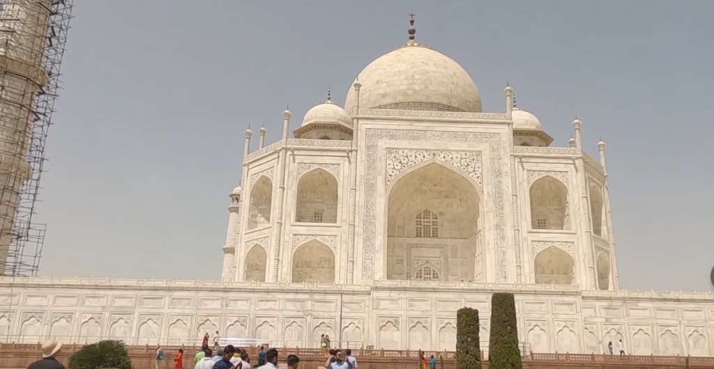 Taj Mahal – The remains of Love